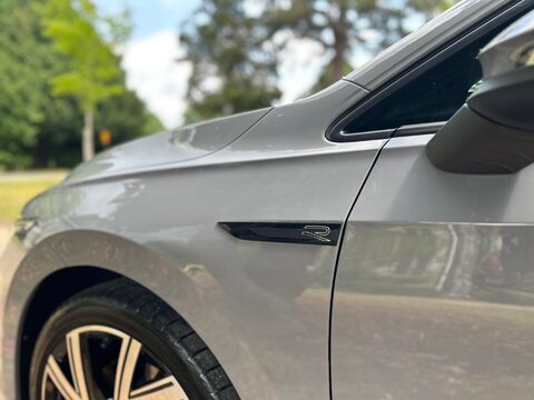 Volkswagen Golf R-LINE ETSI DSG 47