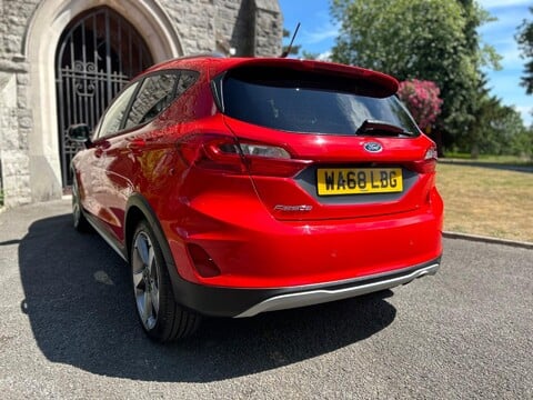 Ford Fiesta ACTIVE X 20