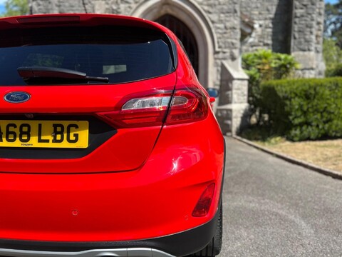 Ford Fiesta ACTIVE X 42