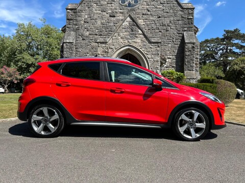 Ford Fiesta ACTIVE X 14