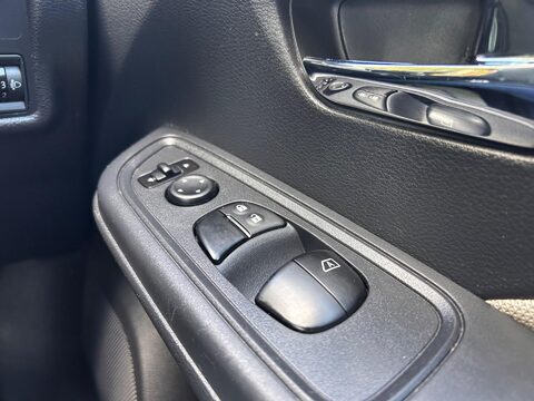 Nissan MICRA ACENTA 31
