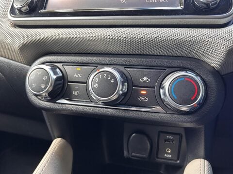 Nissan MICRA ACENTA 29