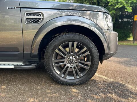 Land Rover Discovery SDV6 COMMERCIAL SE 31