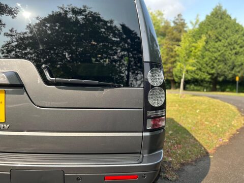 Land Rover Discovery SDV6 COMMERCIAL SE 17