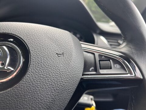 Skoda Octavia SE L TSI DSG 34