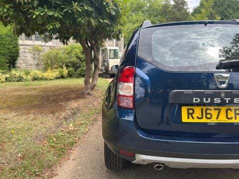 Dacia Duster LAUREATE DCI 38