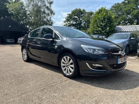 Vauxhall Astra ELITE 10