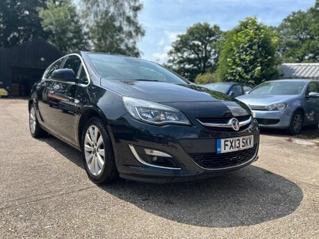 Vauxhall Astra ELITE