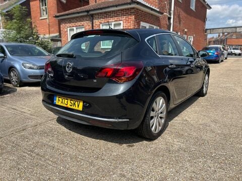 Vauxhall Astra ELITE 9