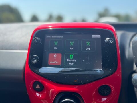 Toyota Aygo VVT-I X-PLAY X-SHIFT 26