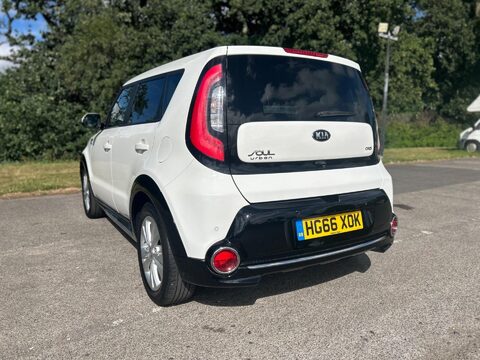 Kia Soul CRDI URBAN 10