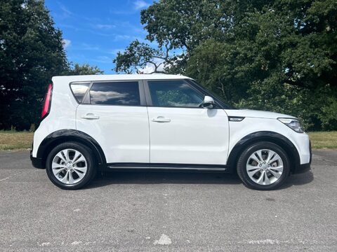 Kia Soul CRDI URBAN 15