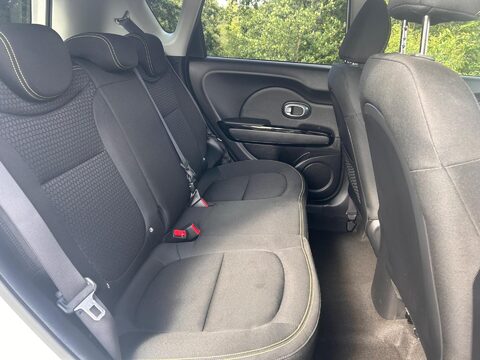 Kia Soul CRDI URBAN 21