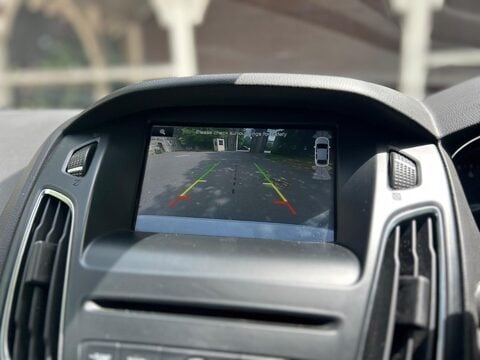 Ford Focus TITANIUM X 7