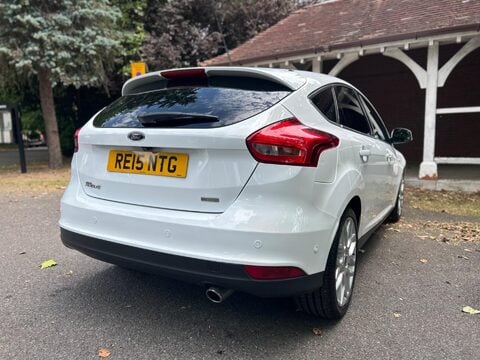 Ford Focus TITANIUM X 18