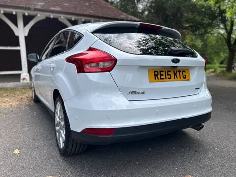 Ford Focus TITANIUM X 21
