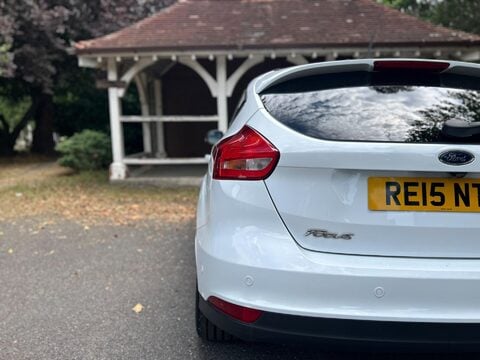 Ford Focus TITANIUM X 40