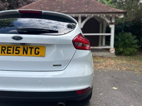 Ford Focus TITANIUM X 41