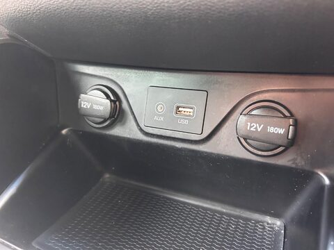 Hyundai TUCSON GDI SE NAV 30