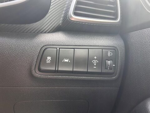 Hyundai TUCSON GDI SE NAV 33