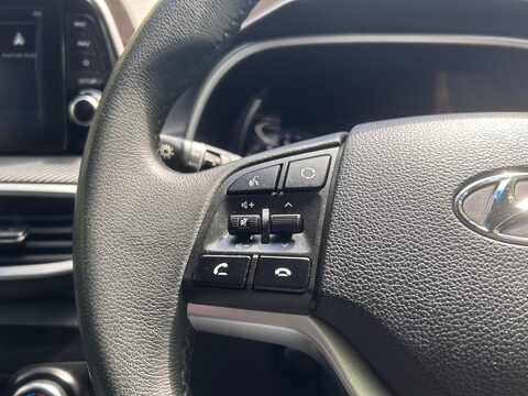 Hyundai TUCSON GDI SE NAV 25