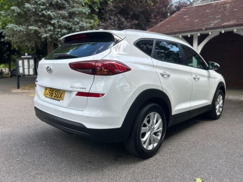 Hyundai TUCSON GDI SE NAV 17