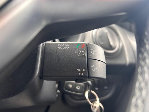 Dacia Sandero Stepway LAUREATE TCE 29