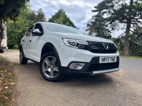 Dacia Sandero Stepway LAUREATE TCE 49