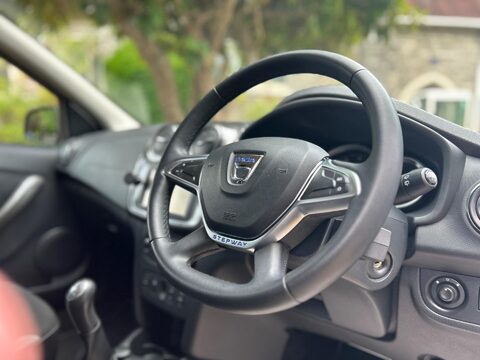 Dacia Sandero Stepway LAUREATE TCE 30