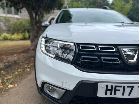 Dacia Sandero Stepway LAUREATE TCE 42