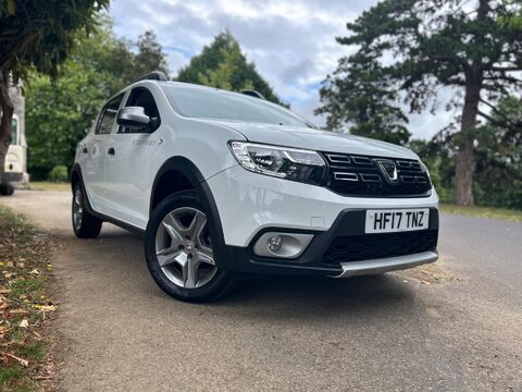Dacia Sandero Stepway LAUREATE TCE 49