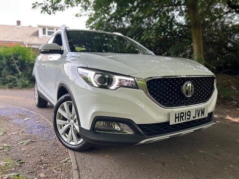 MG ZS EXCITE 11