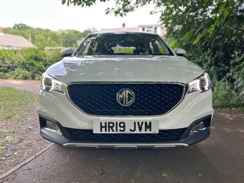 MG ZS EXCITE 12
