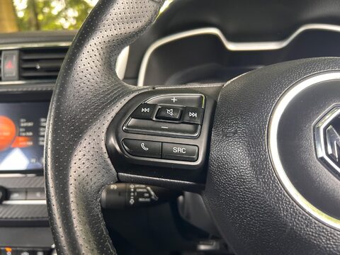 MG ZS EXCITE 24