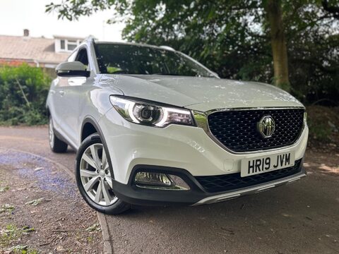 MG ZS EXCITE 11