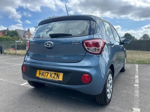 Hyundai i10 SE 17