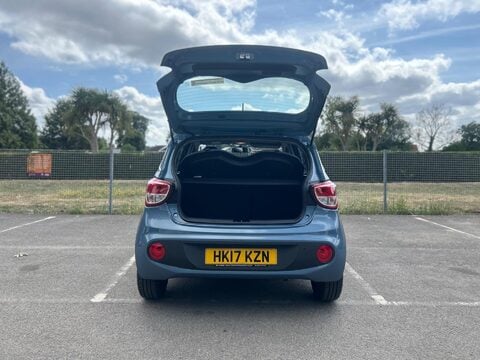 Hyundai i10 SE 19