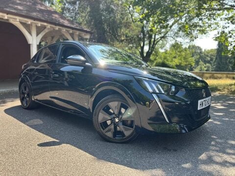 Peugeot 208 GT LINE 11