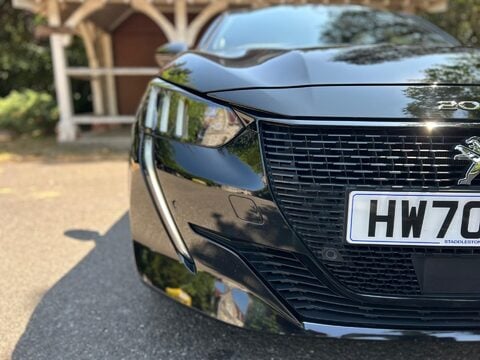 Peugeot 208 GT LINE 40