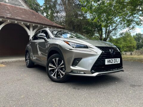 Lexus NX 300H 52