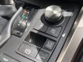 Lexus NX 300H 27