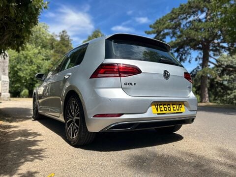 Volkswagen Golf SE NAVIGATION TSI EVO DSG 2