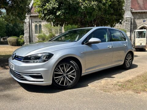 Volkswagen Golf SE NAVIGATION TSI EVO DSG 16