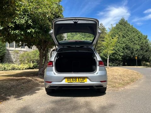 Volkswagen Golf SE NAVIGATION TSI EVO DSG 22