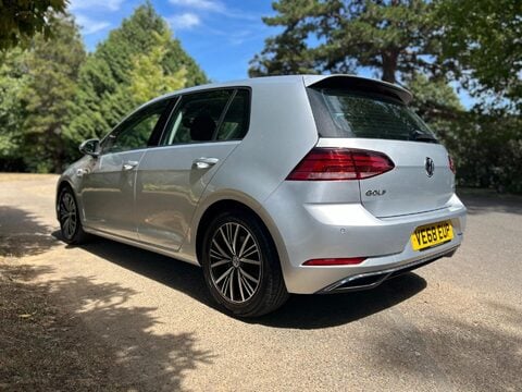 Volkswagen Golf SE NAVIGATION TSI EVO DSG 24