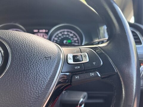 Volkswagen Golf SE NAVIGATION TSI EVO DSG 34