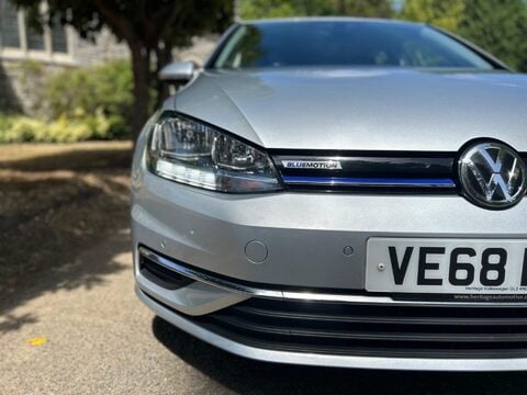 Volkswagen Golf SE NAVIGATION TSI EVO DSG 41