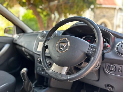 Dacia Sandero Stepway LAUREATE DCI 9