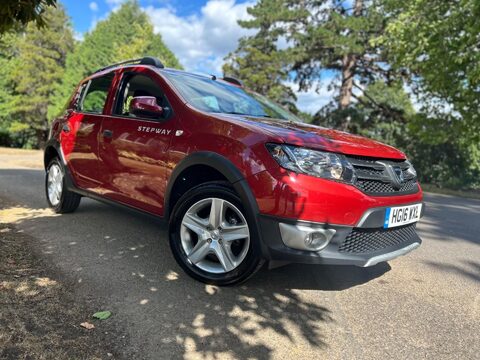 Dacia Sandero Stepway LAUREATE DCI 12
