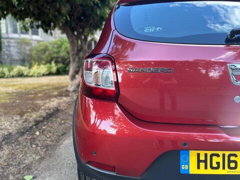 Dacia Sandero Stepway LAUREATE DCI 34